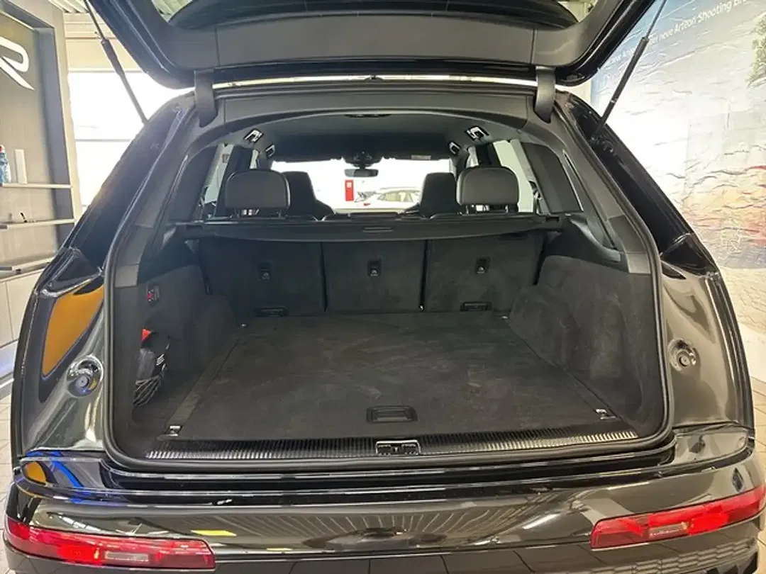 Audi SQ7 4.0 TFSI quattro competition plus - Thumbnail 7