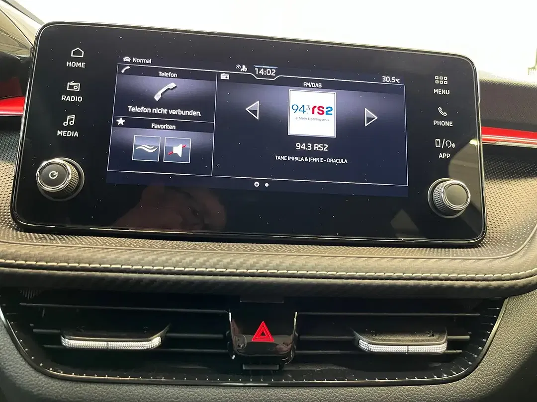 Skoda Fabia 1.0 TSI DSG Monte Carlo - Thumbnail 12