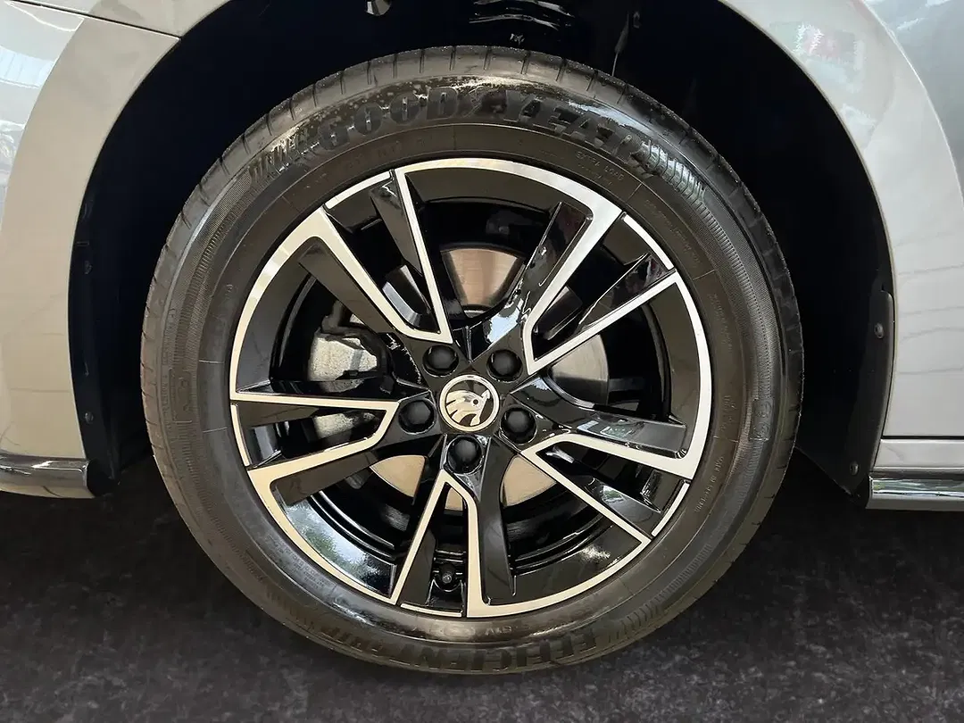Skoda Fabia 1.0 TSI DSG Monte Carlo - Thumbnail 14