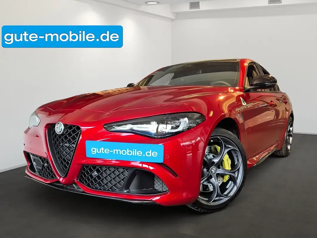 Alfa Romeo Giulia Quadrifoglio - foto 2