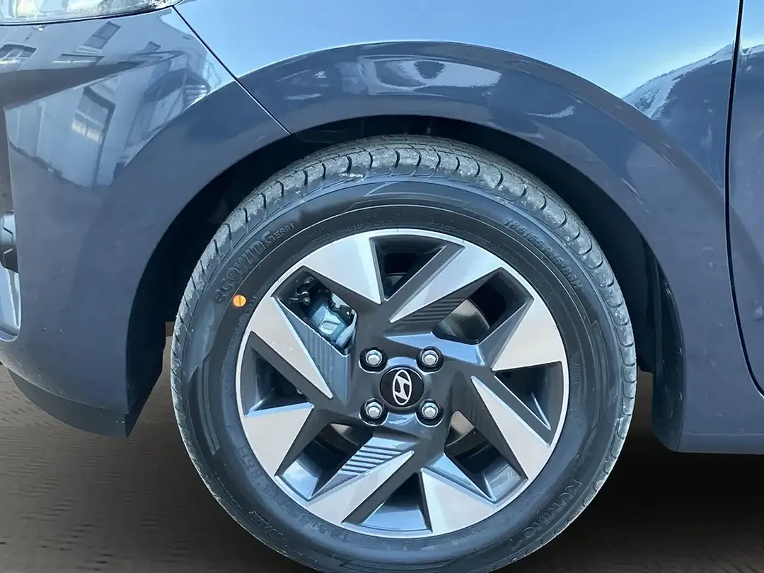 Hyundai i10 1.0 Trend - Thumbnail 3