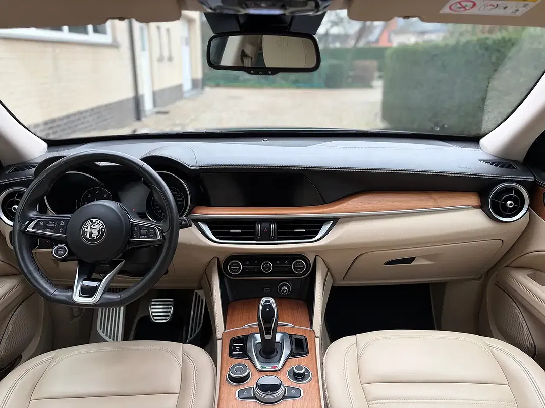 Alfa Romeo Stelvio 2.2 Super - Thumbnail 15