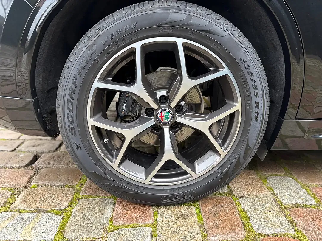 Alfa Romeo Stelvio 2.2 Super - Thumbnail 7