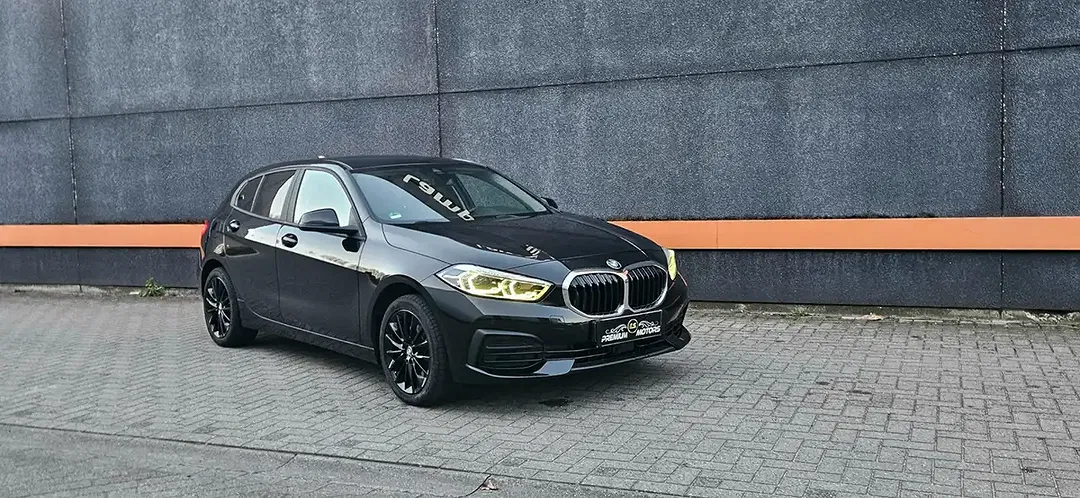 BMW 118 Business - Thumbnail 4