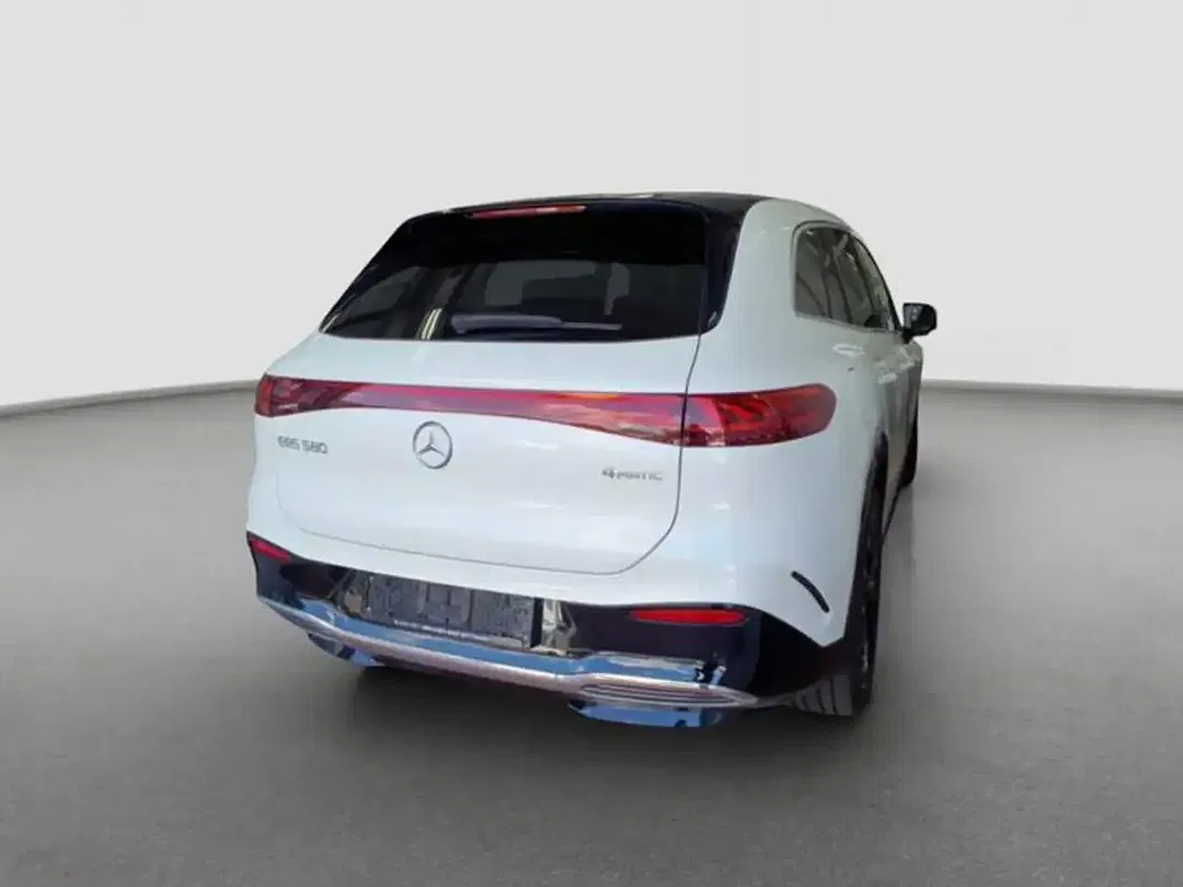 Mercedes-Benz EQS SUV 580 AMG - Thumbnail 5
