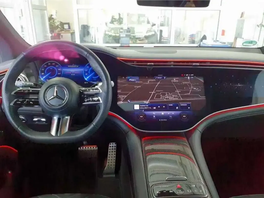 Mercedes-Benz EQS SUV 580 AMG - Thumbnail 7