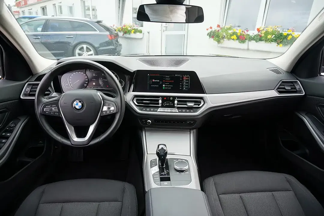 BMW 318 Advantage - Thumbnail 9