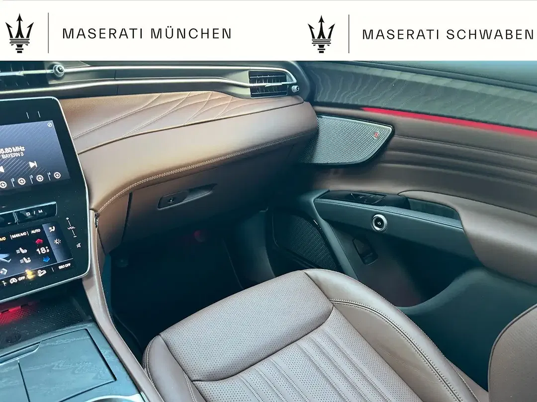 Maserati Grecale Modena - Thumbnail 13
