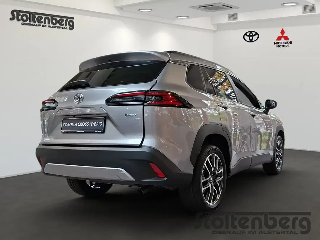 Toyota Corolla Cross Hybrid Teamplayer - Thumbnail 5