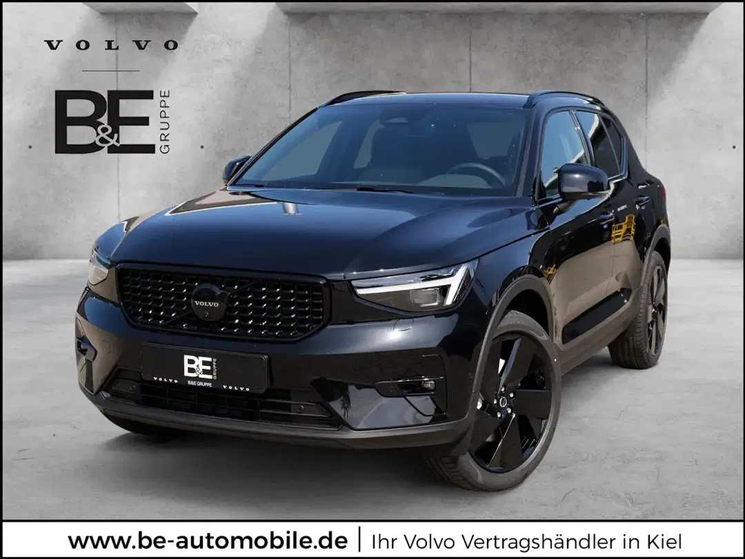 Volvo XC40 B4 Plus Black Edition - foto 1