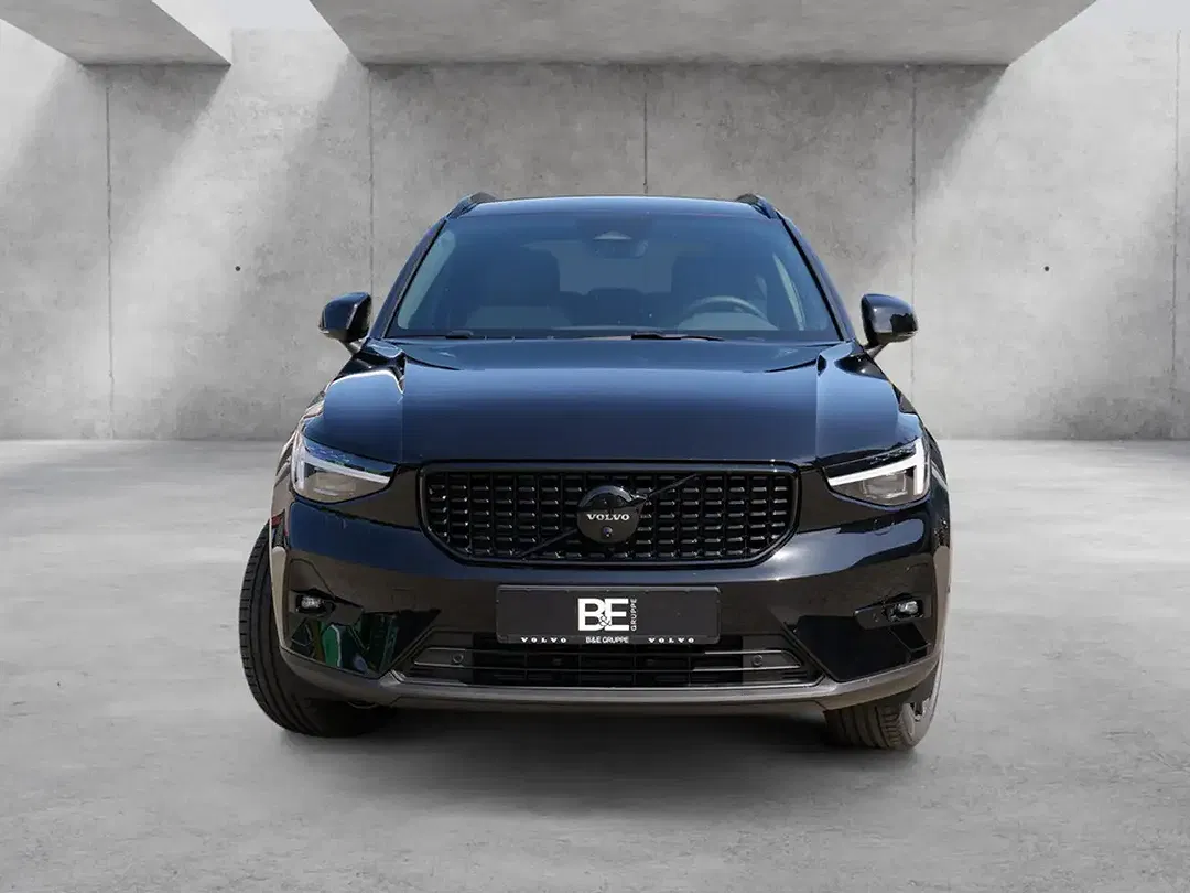 Volvo XC40 B4 Plus Black Edition - foto 2
