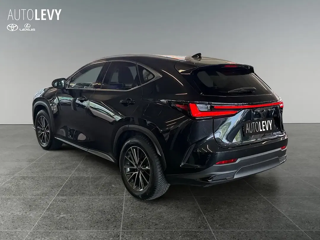 Lexus NX 350h Executive Line - Thumbnail 4