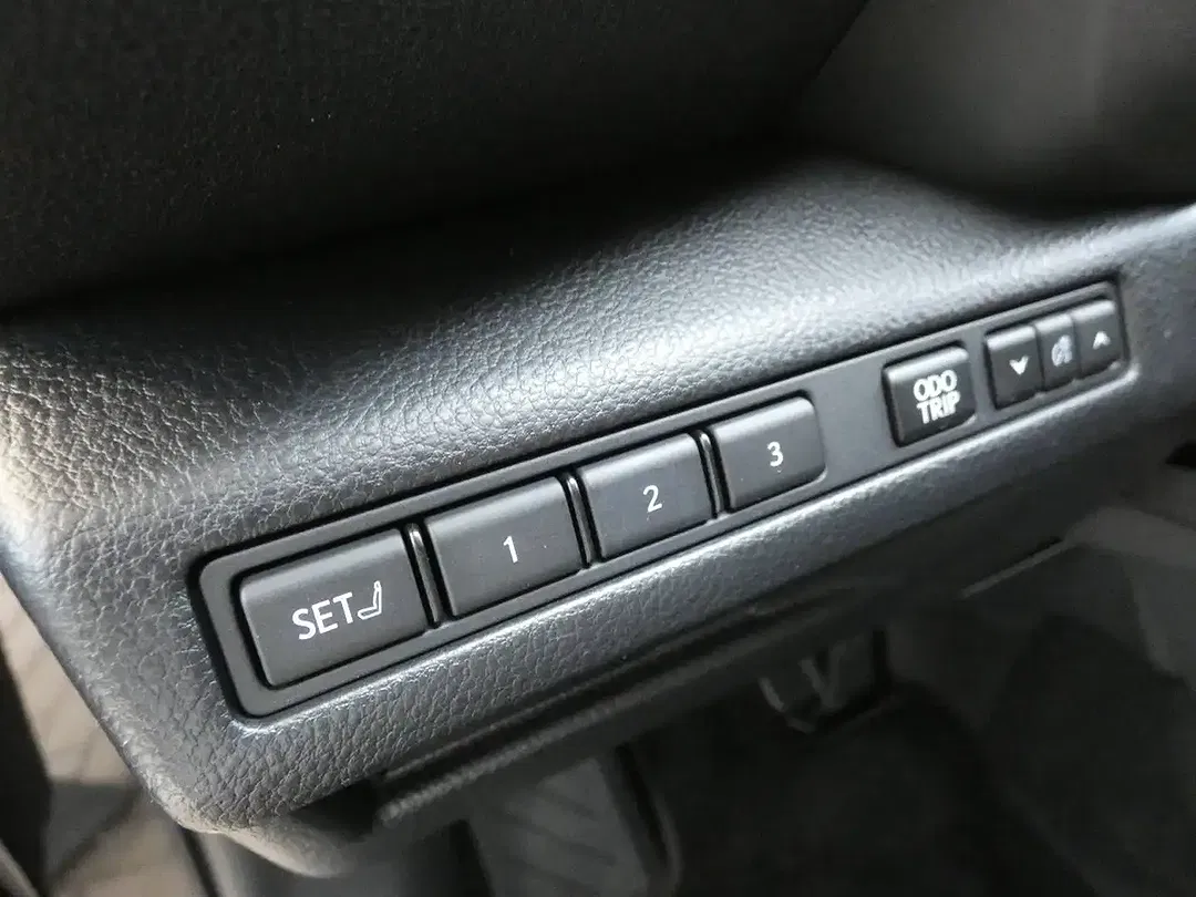 Lexus LBX Hybrid Relax - Thumbnail 11