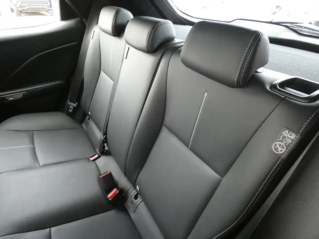 Lexus LBX Hybrid Relax - Thumbnail 14