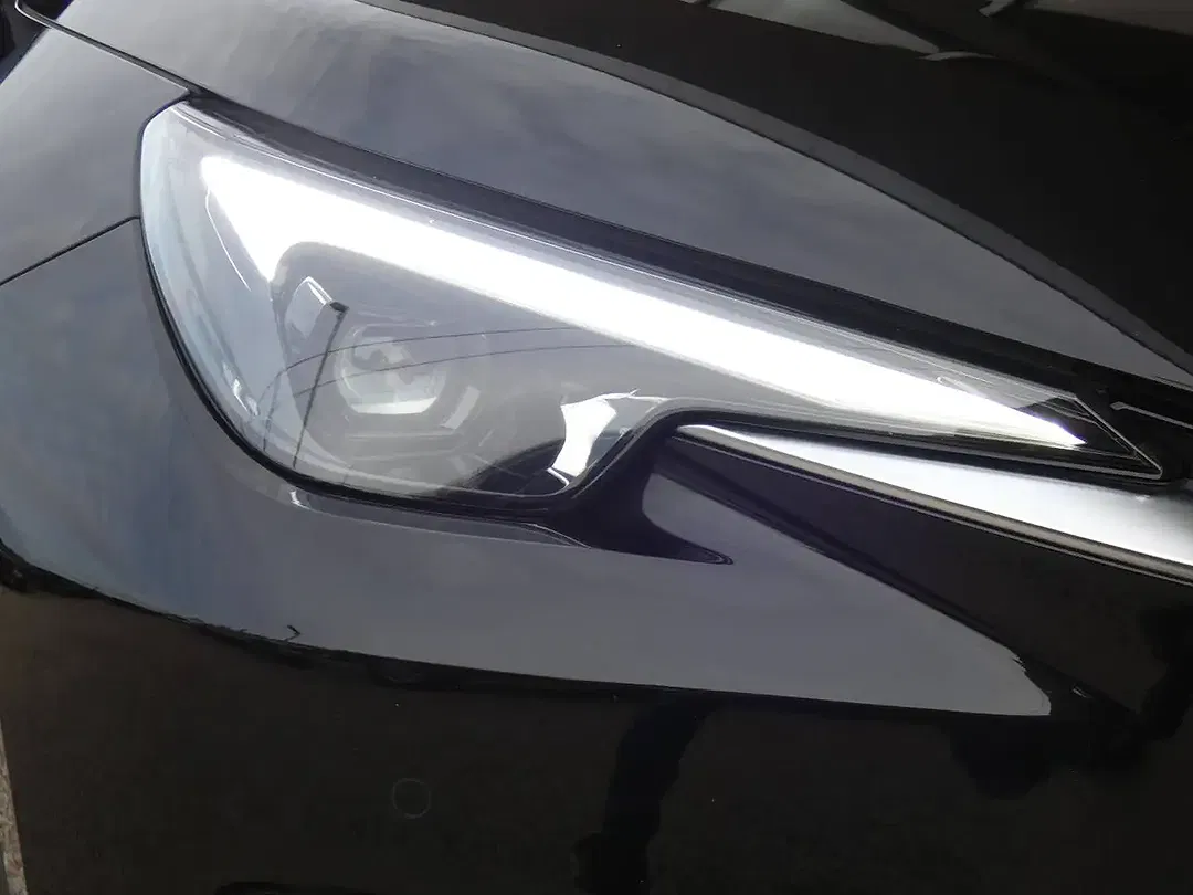 Lexus LBX Hybrid Relax - Thumbnail 4
