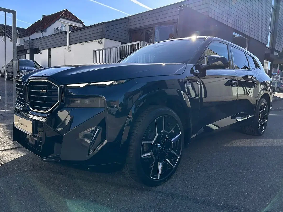 BMW XM - Afbeelding 1