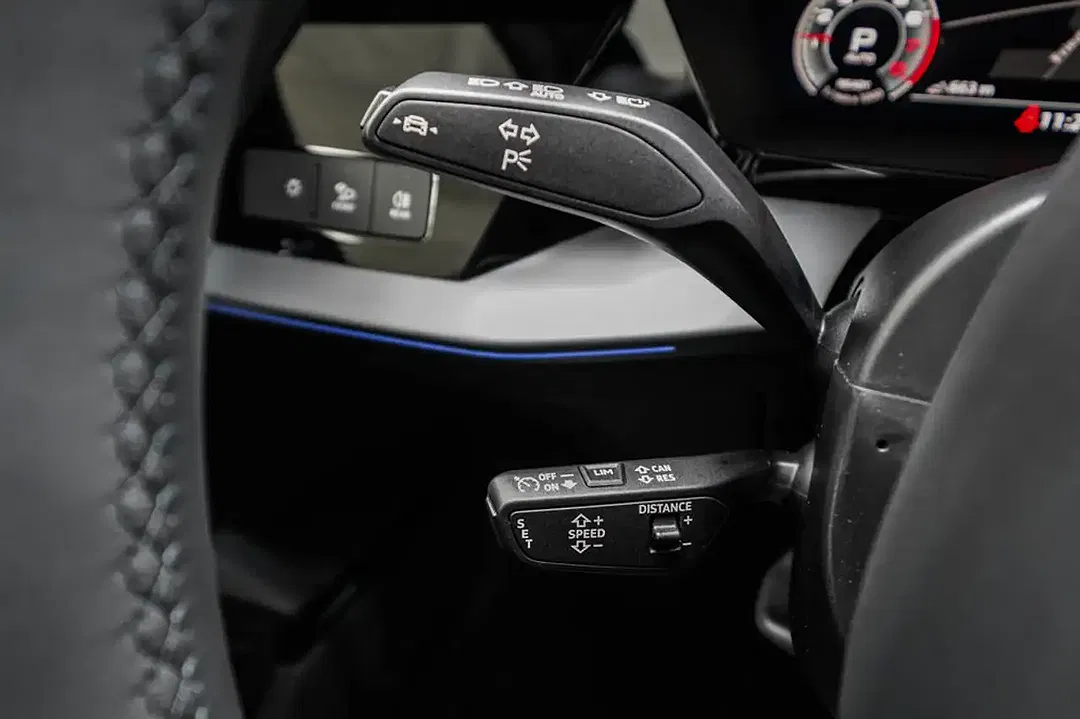 Audi A3 40 TFSI S tronic quattro S line - Thumbnail 10