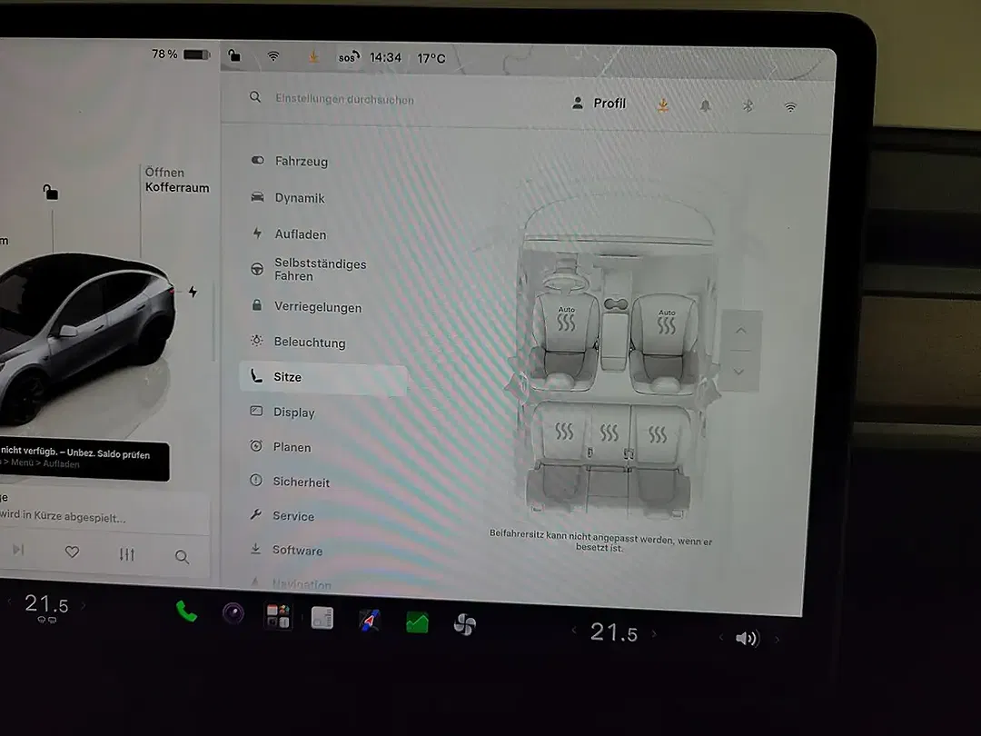 Tesla Model Y AWD Long Range - Thumbnail 12