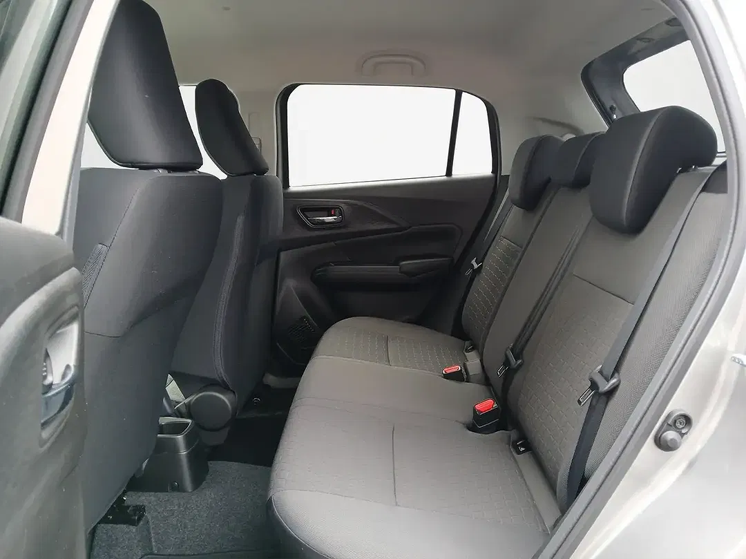 Suzuki Swift Hybrid 1.2 Dualjet Comfort+ - Thumbnail 14