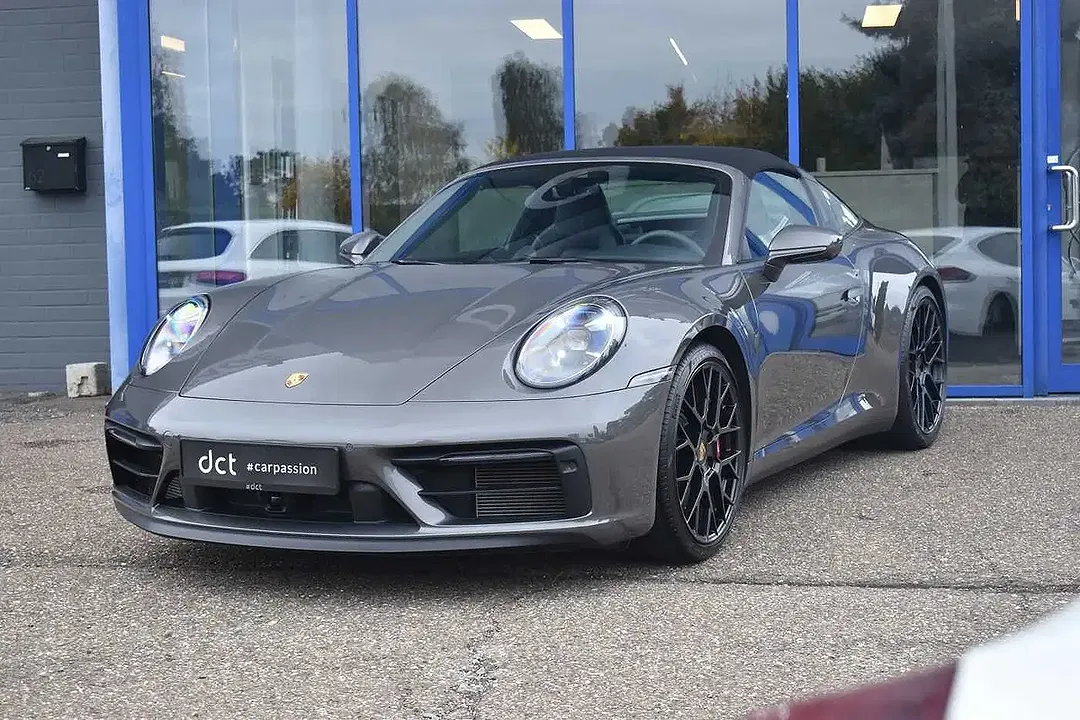 Porsche 911 S/T Targa 4 GTS - Thumbnail 2
