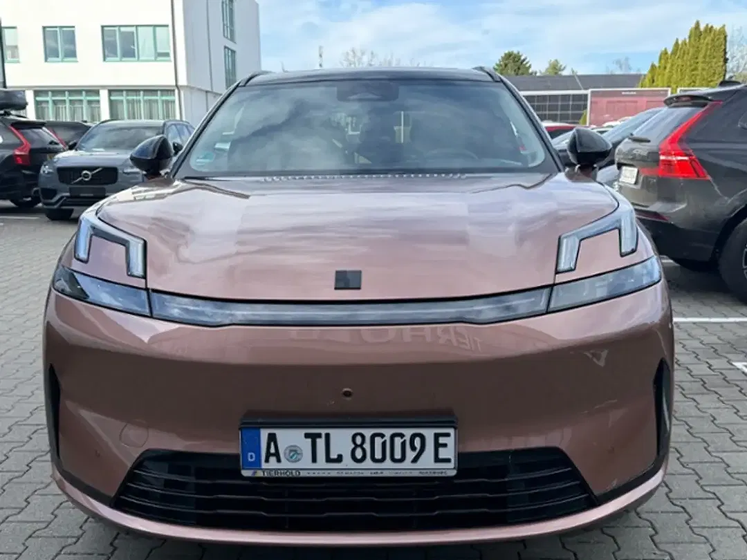 Lynk & Co 08 - foto 2