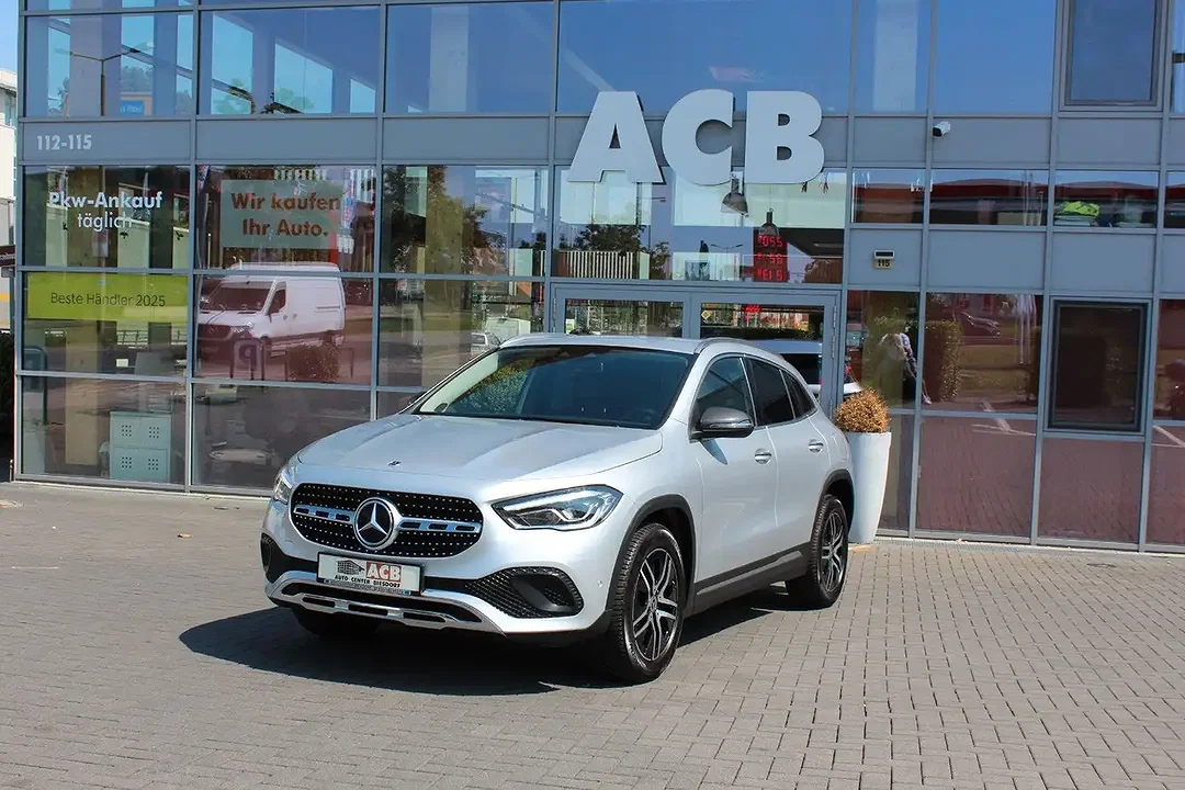 Mercedes-Benz GLA 200 7G-DCT MBUX - Afbeelding 1