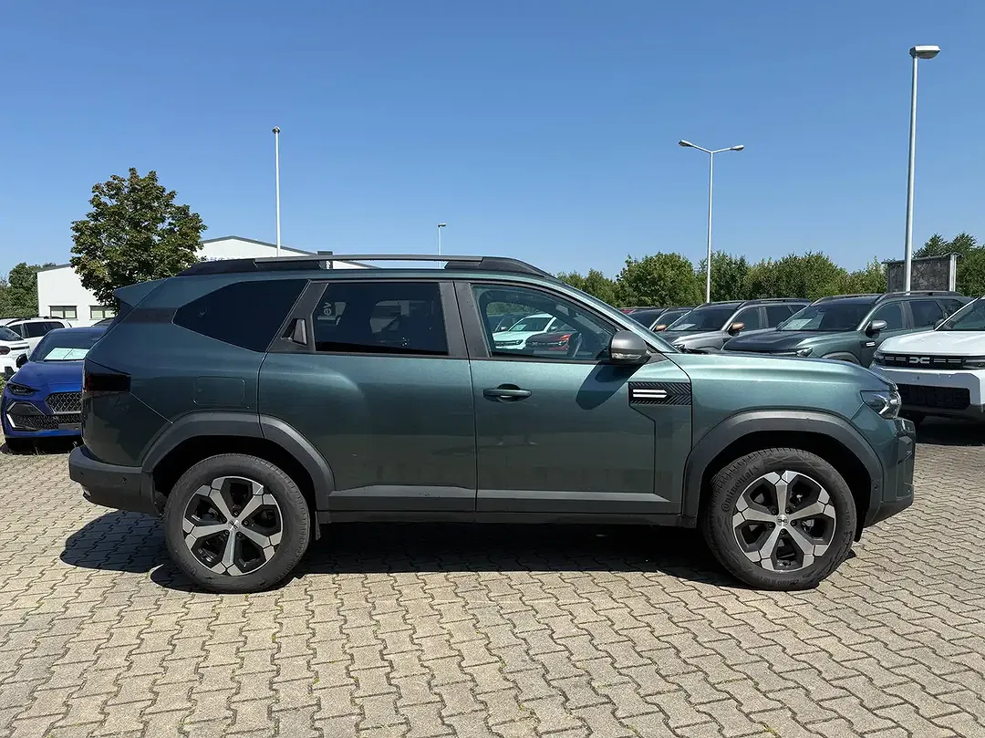 Dacia Bigster TCe Journey - Thumbnail 4