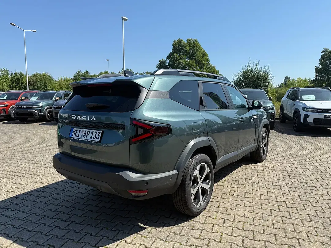 Dacia Bigster TCe Journey - Thumbnail 5
