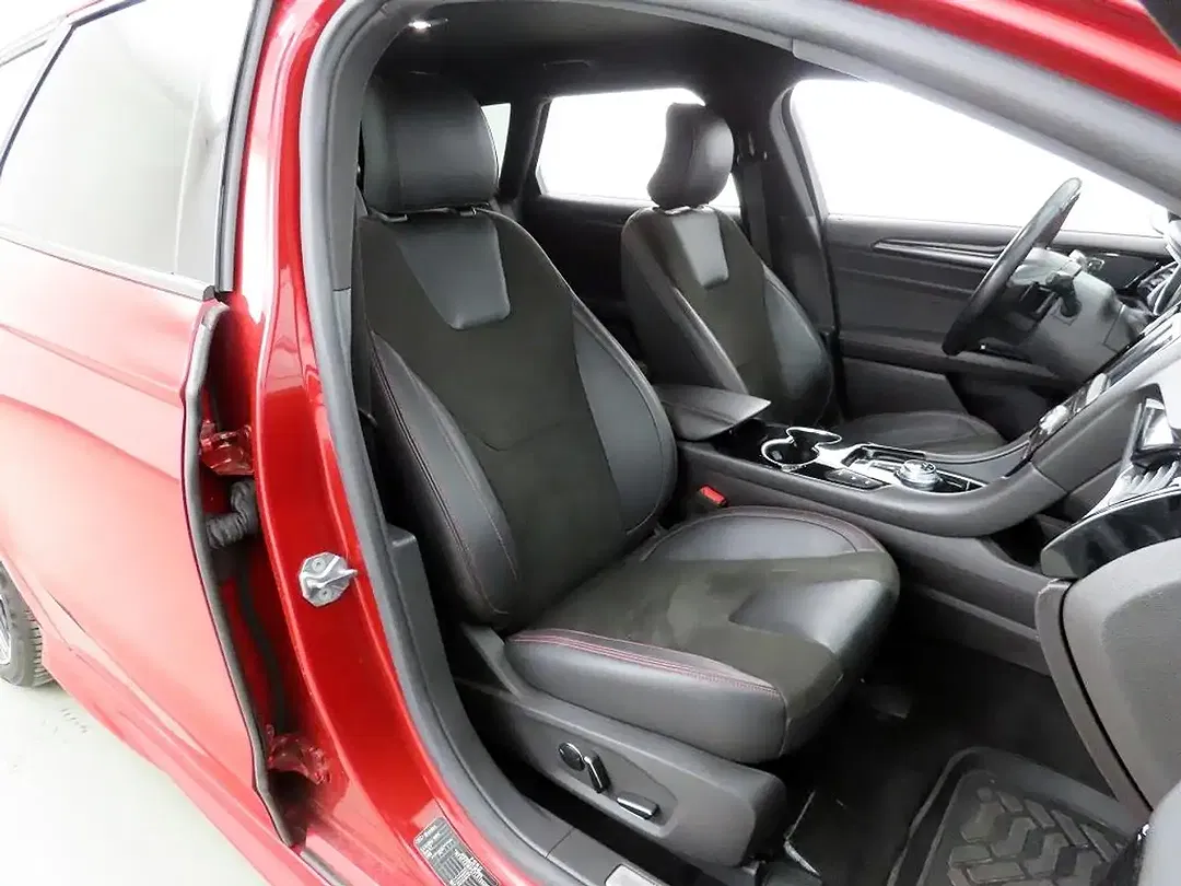 Ford Mondeo 2.0 EcoBlue AUT ST-Line - Thumbnail 12