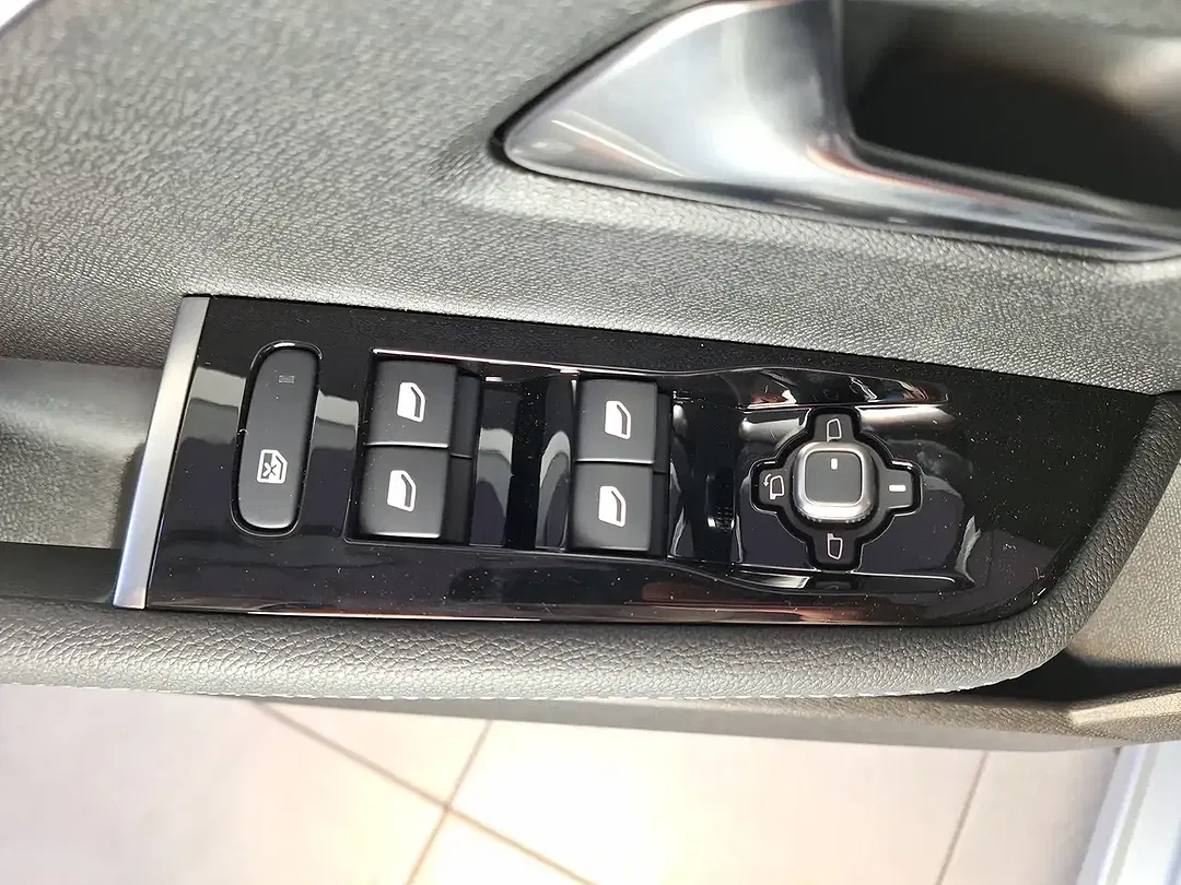 Opel Astra Elegance - Thumbnail 9