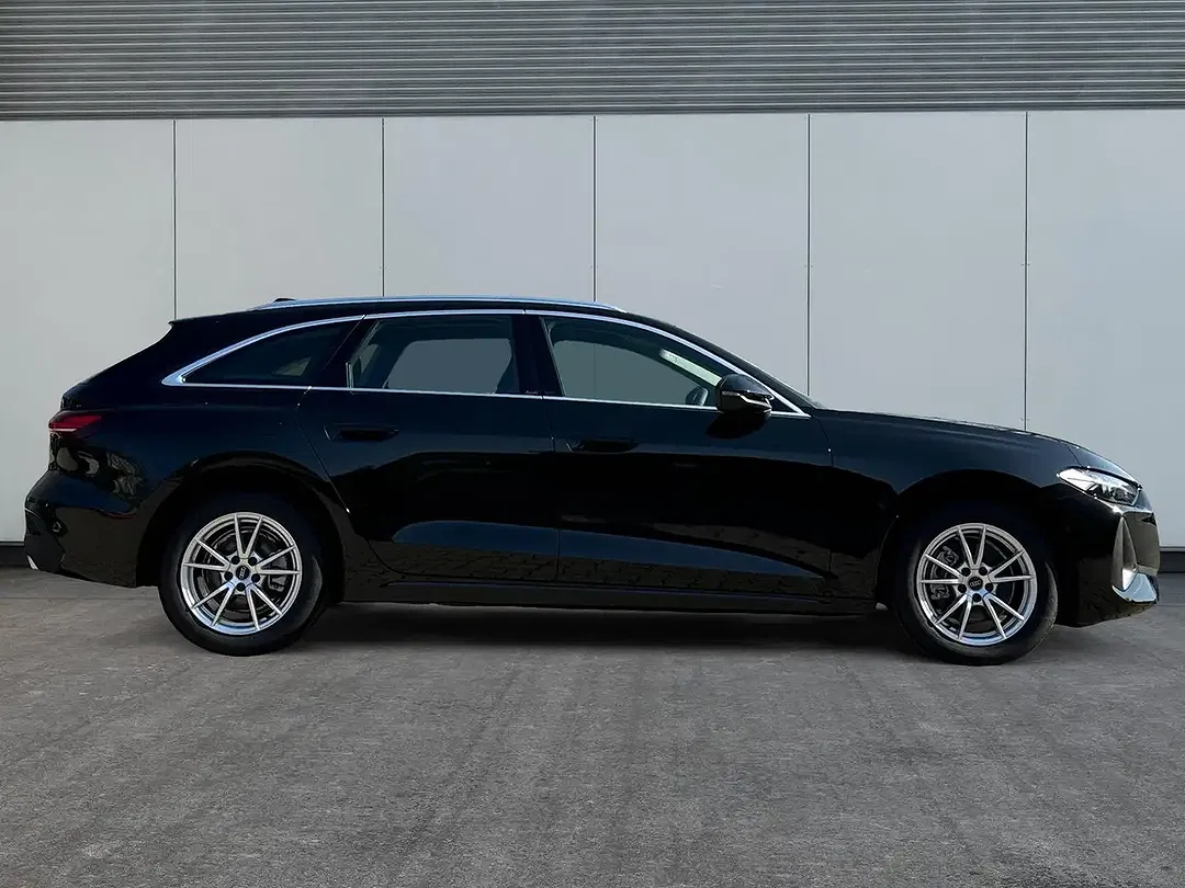 Audi A5 Avant Base - Thumbnail 5