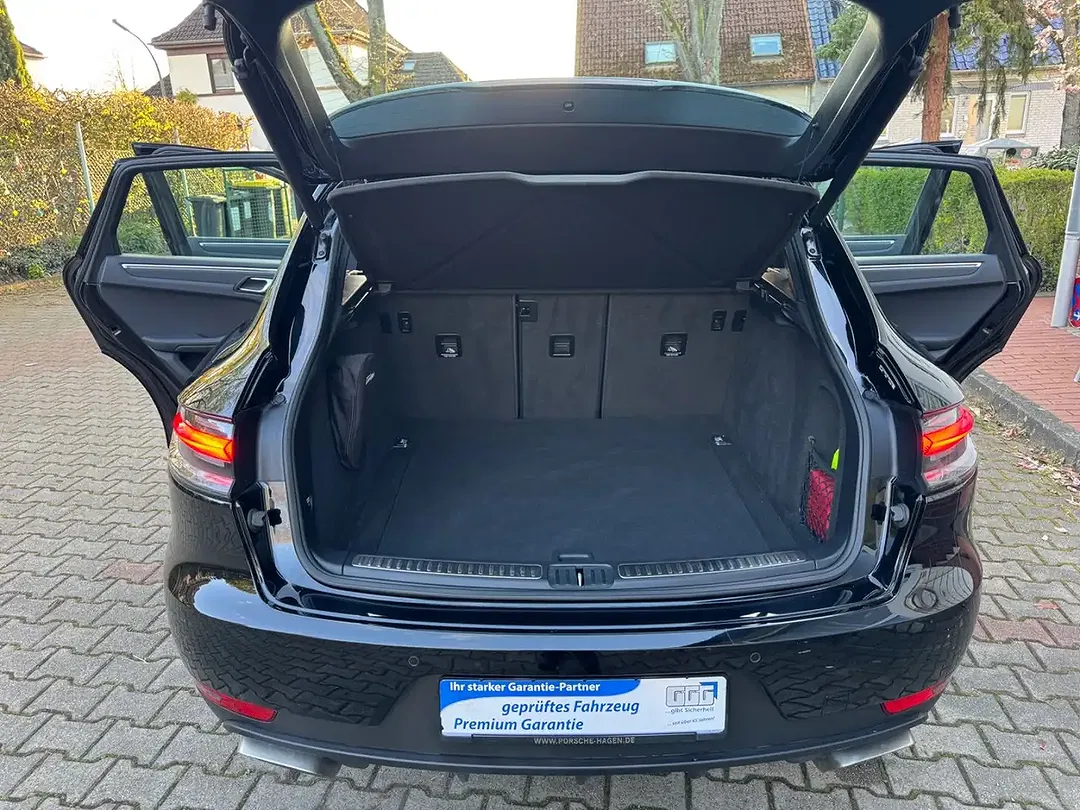 Porsche Macan - Thumbnail 14