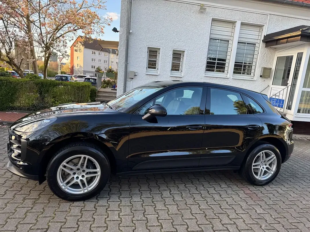 Porsche Macan - foto 2