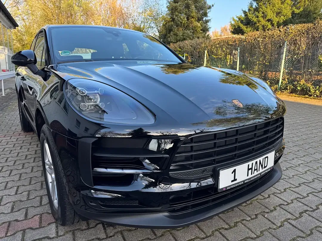 Porsche Macan - Thumbnail 4