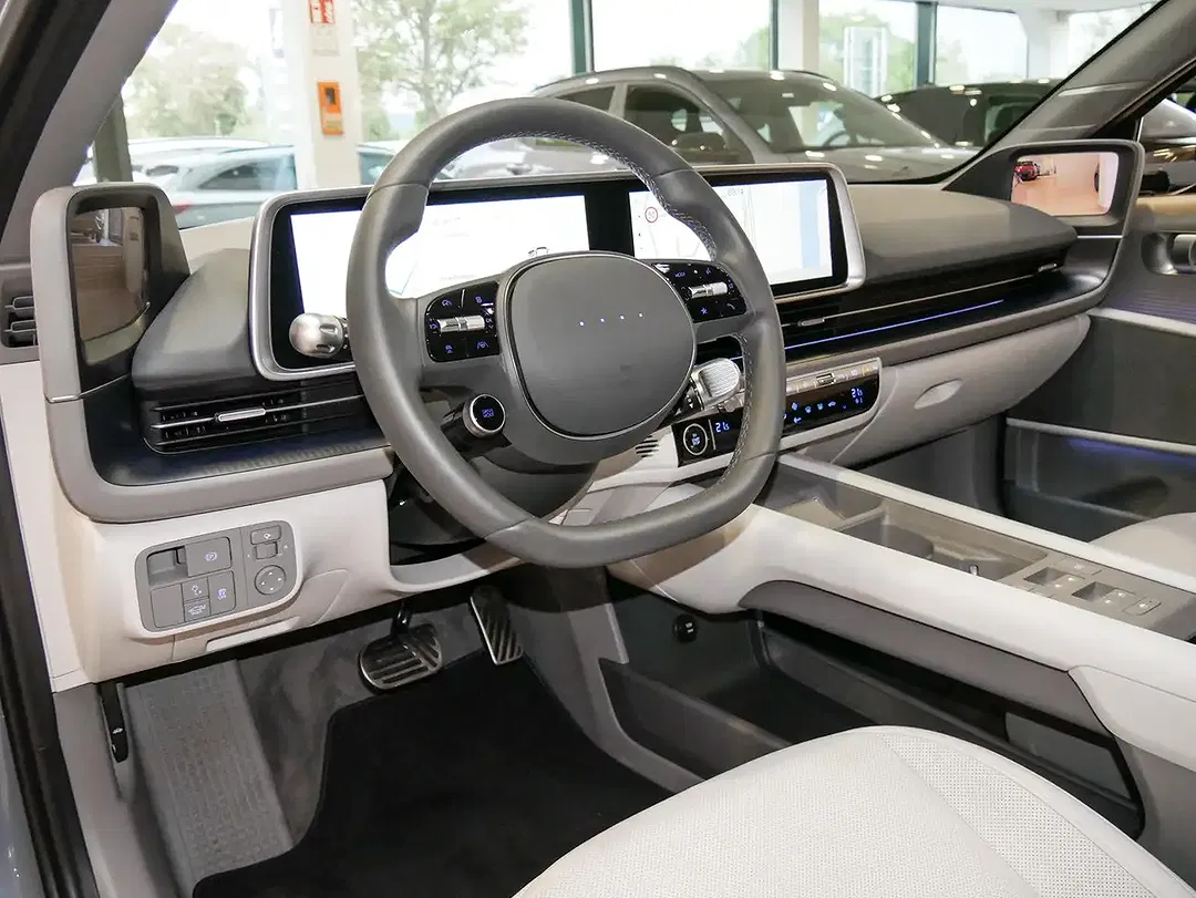 Hyundai IONIQ 6 UNIQ - Thumbnail 18
