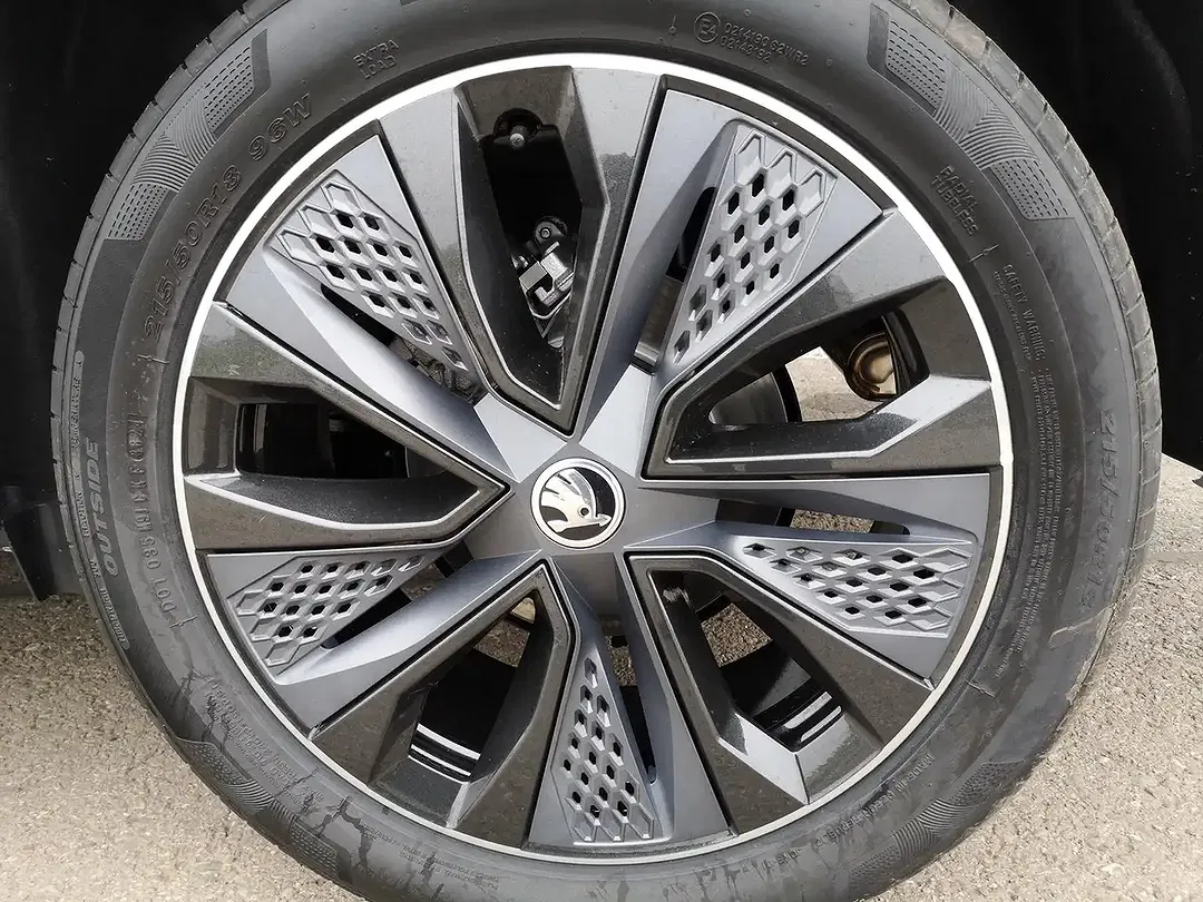 Skoda Karoq 1.5 TSI DSG Sportline - Thumbnail 4