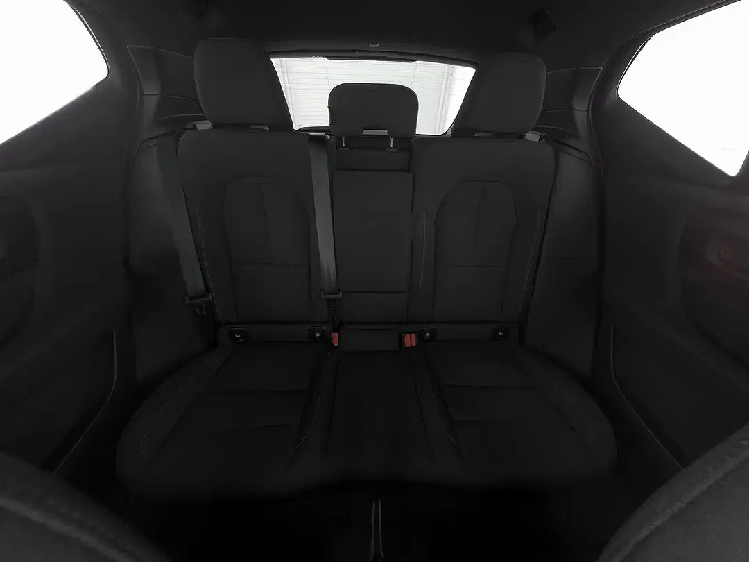 Volvo XC40 Recharge Plus - Thumbnail 4