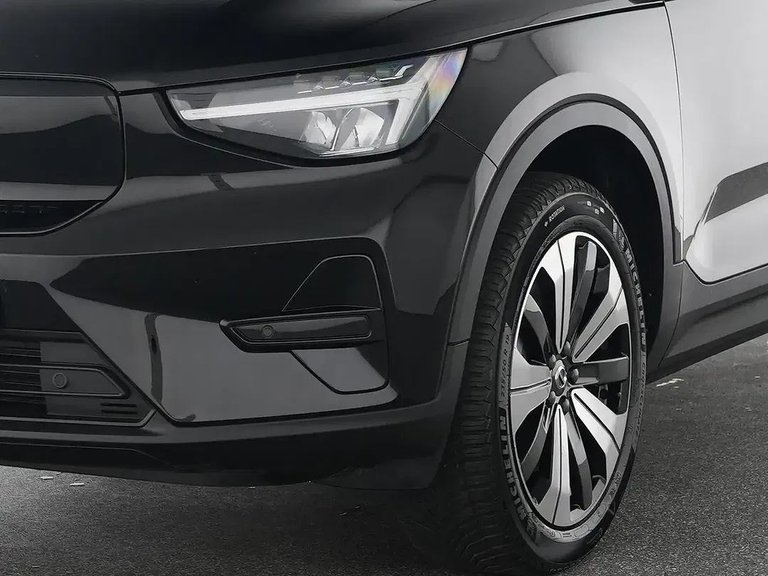 Volvo XC40 Recharge Plus - Thumbnail 8