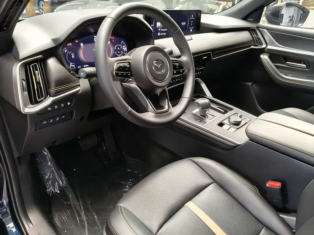 Mazda CX-80 2.5 e-SKYACTIV 8AT i-Activ AWD PHEV Homura Plus - Thumbnail 14