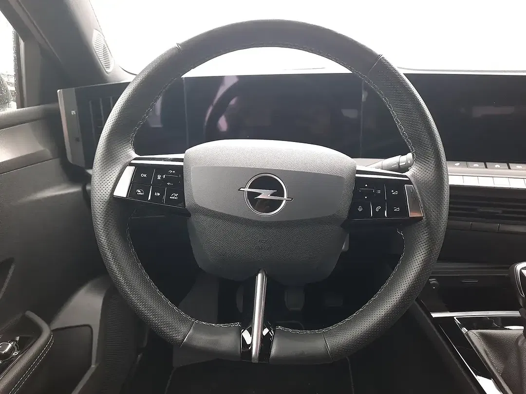 Opel Astra 1.2 Turbo GS - Thumbnail 14
