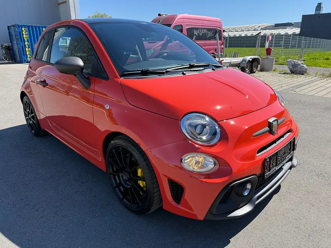 Abarth 695 Competizione - Thumbnail 4