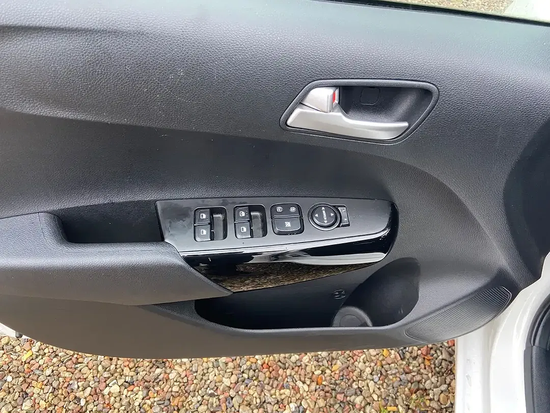 Kia Picanto Dream Team - Thumbnail 8