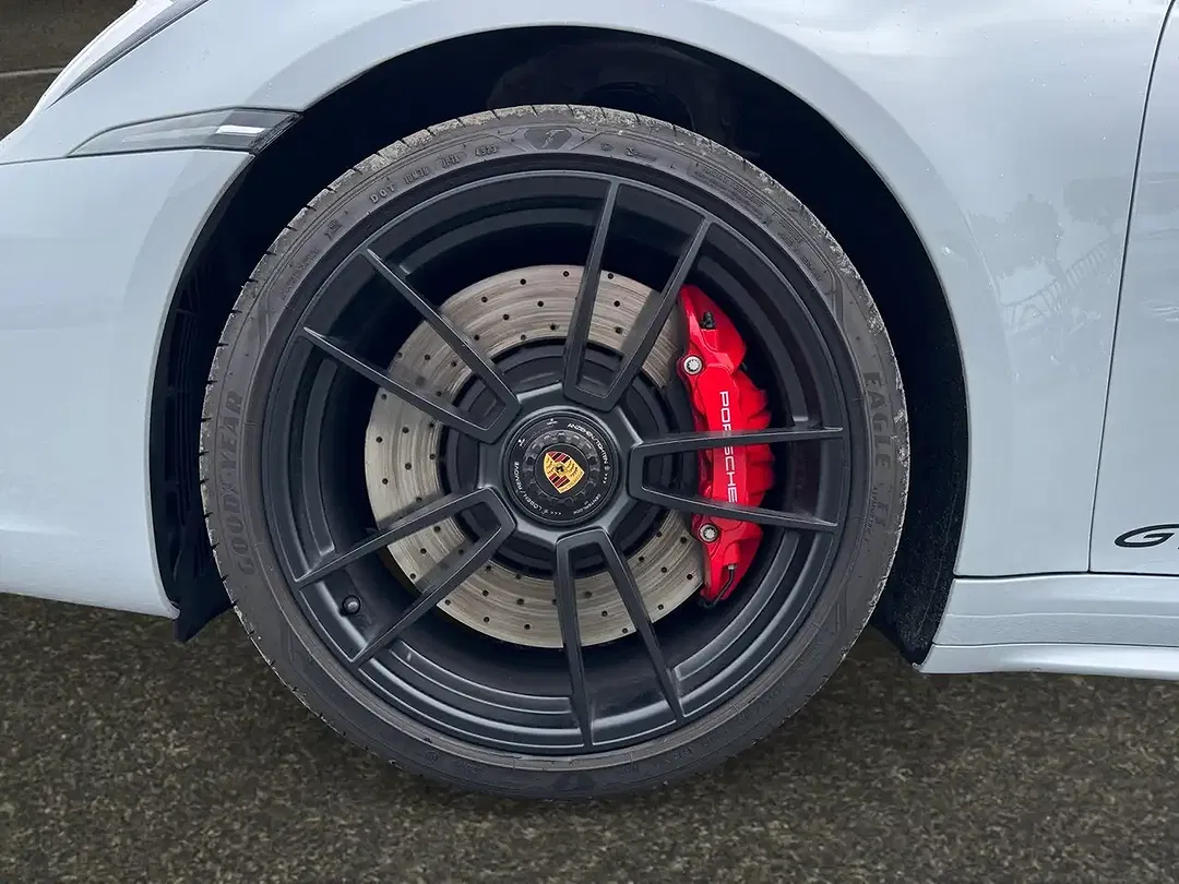 Porsche 992 Targa 4 GTS - Thumbnail 8