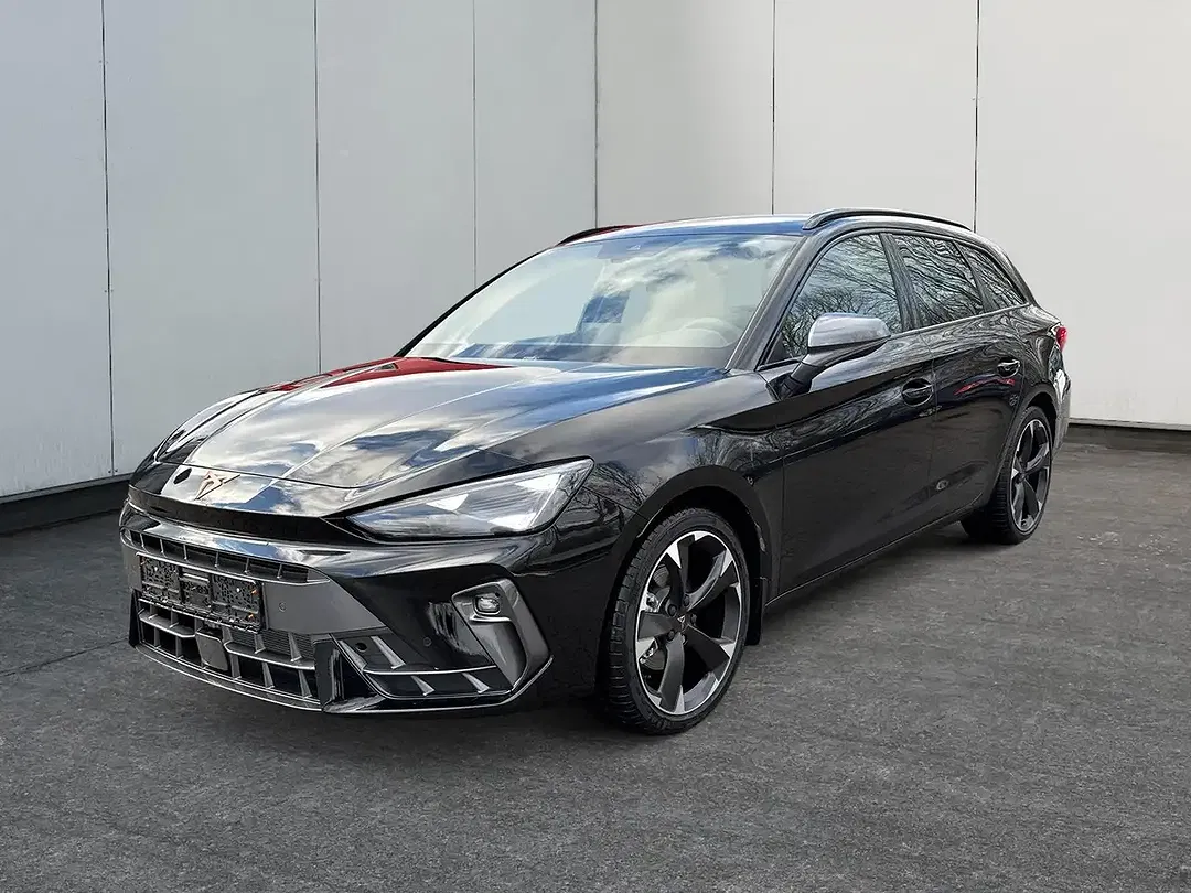 CUPRA Leon Sportstourer - Thumbnail 1