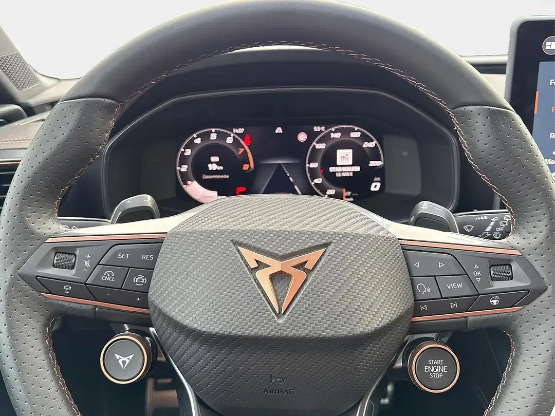 CUPRA Leon Sportstourer - Thumbnail 15