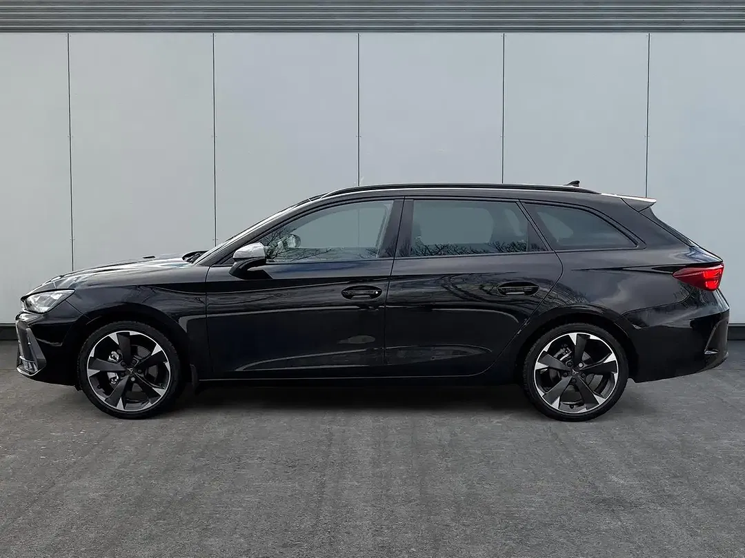 CUPRA Leon Sportstourer - Thumbnail 2