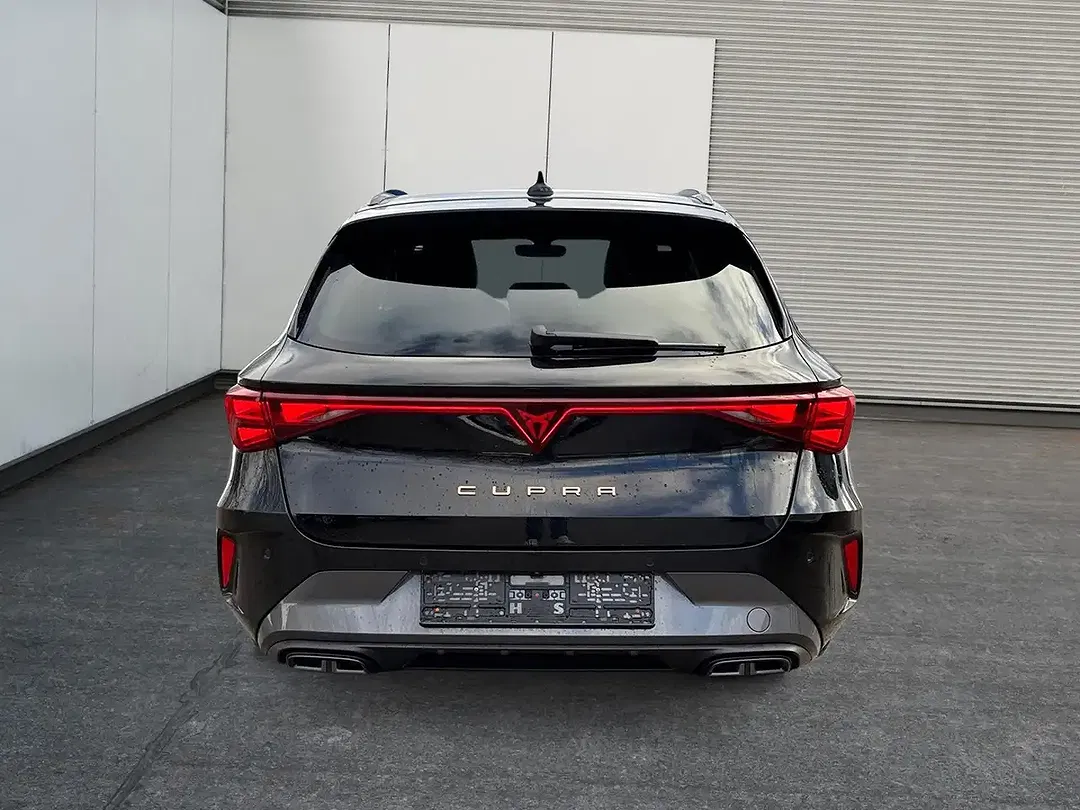 CUPRA Leon Sportstourer - Thumbnail 4