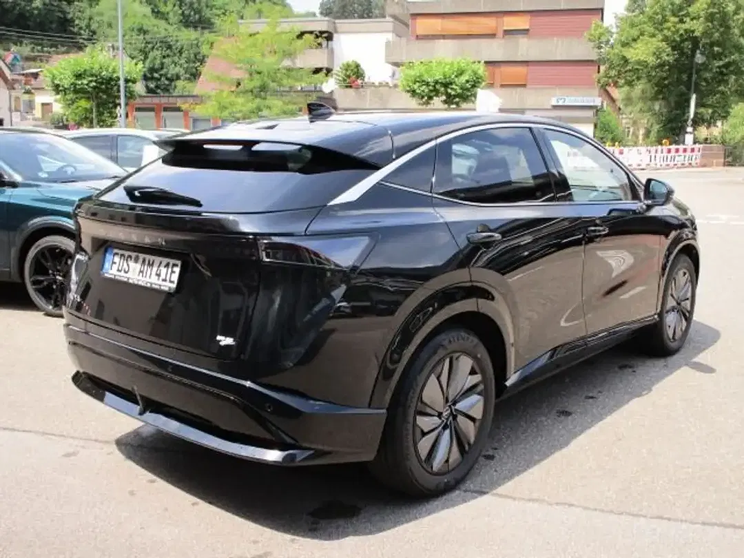 Nissan Ariya - Thumbnail 5