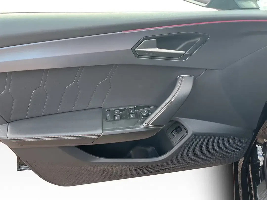 CUPRA Leon 2.0 TDI DSG Matrix LED Sportstourer - Thumbnail 13