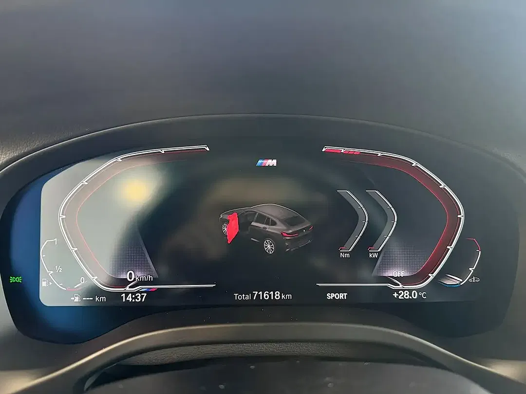 BMW X4 M Sport - Thumbnail 22
